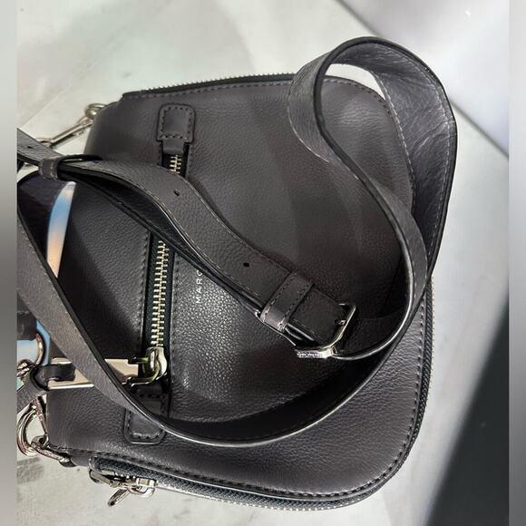 ★‎ EUC Marc Jacobs Recruit Nomad Saddle Gray Crossbody Bag - Picture 10 of 13